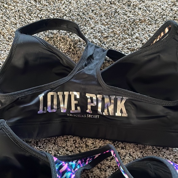 2 New Victoria Secret Pink formed padded sports bra xs multicolor tiger Love - Picture 7 of 7
